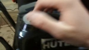 Причина выплескивания бензина из-под пробки бензобака