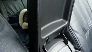 Toyota Prius новый подлокотник