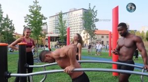 реакция девушек на калистетику 4