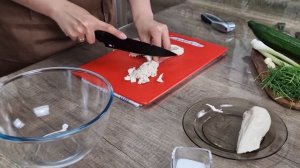 Два вкусных салата из куриной грудки/Лёгкий и быстрый рецепт!