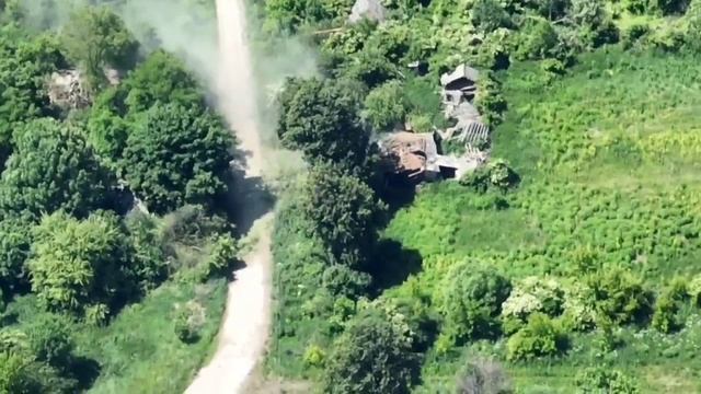Уничтожение позиции ВСУ в н.п. Барановка, Сумской обл./Destruction of the AFU position in Sumy reg