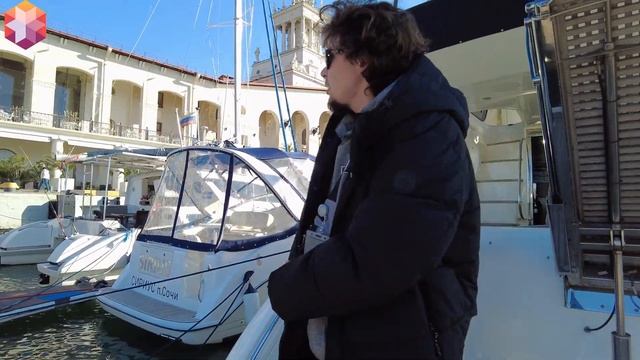 Сочи. Морпорт. Катаемся на яхте в Сочи зимой. Цены. Морская прогулка на 50 минут.