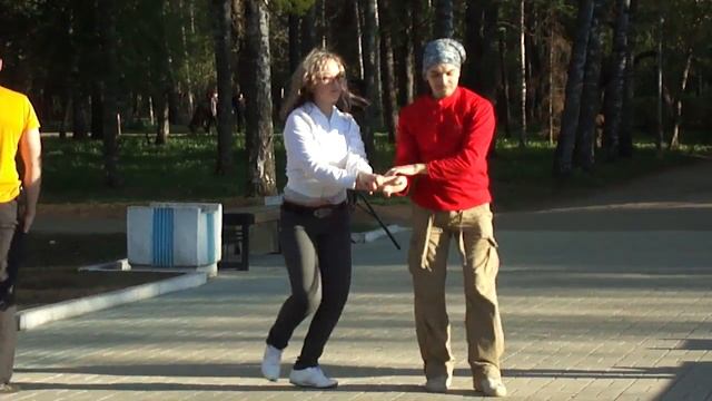 Сальса в парке Йошкар-Ола смотреть онлайн