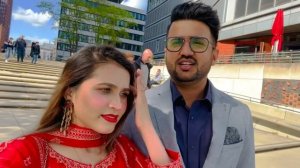 Dekhen g kia hota hai jb hum desi Dressing kr ky Europe main bhr nikalty hain? | eid in Europe