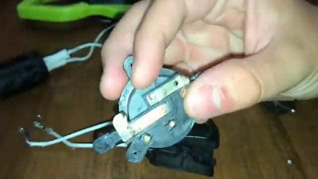 Как проверить кнопку чайника мультиметром смотреть онлайн