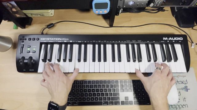 M-Audio Keystation 49es MK3 Review | Great studio keyboard!