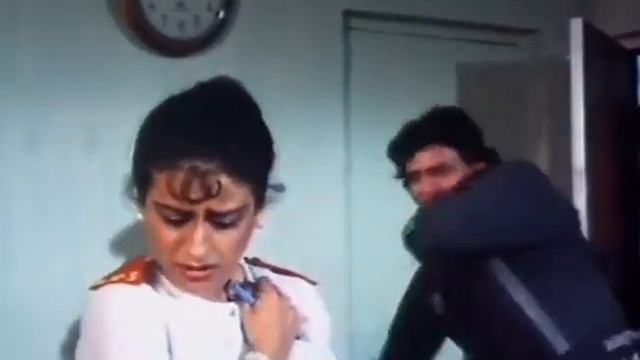 В сетях обмана - Митхун Чакраборти смотреть онлайн