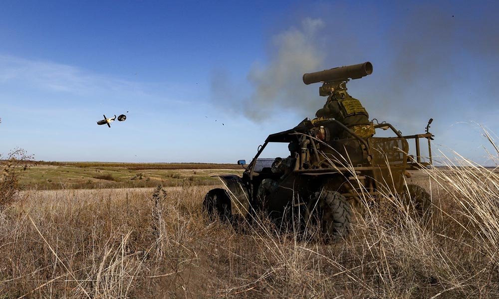 Военные разведчики встретили свой праздник на передовой / События на ТВЦ