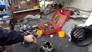 Хлопки из двигателя. Что это может быть? Решение проблемы.