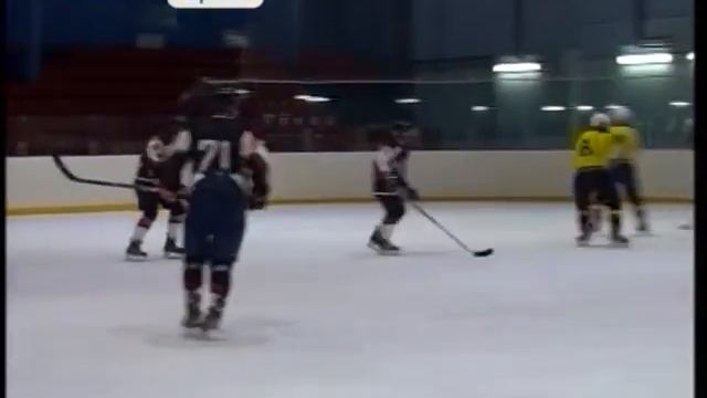 В Приморье завершился сезон «Ночной хоккейной лиги» смотреть онлайн