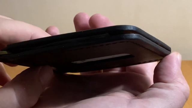 Компактный кожаный кошелёк на каждый день смотреть онлайн