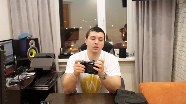 Распаковка Panasonic Lumix G9 (unboxing) смотреть онлайн