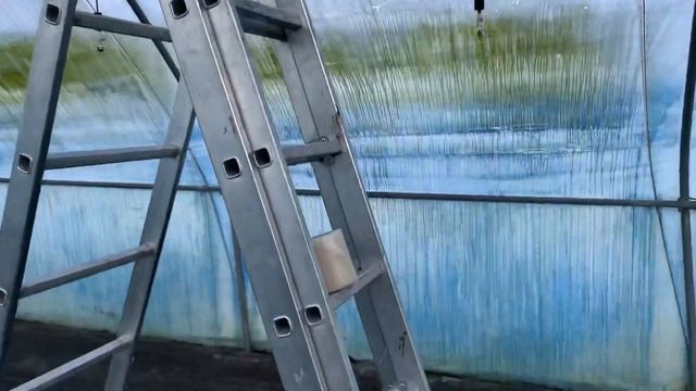 Ремонт плёнки в теплице . смотреть онлайн