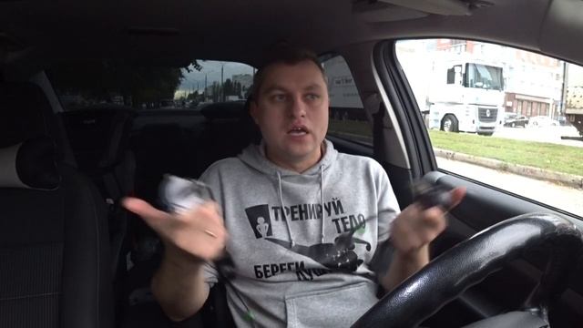 ТЕПЛЫЙ СВЕТ LED Н4 ЛАМП: DAWNKNIGHT K4C & K5C // В ЧЕМ РАЗНИЦА ? смотреть онлайн