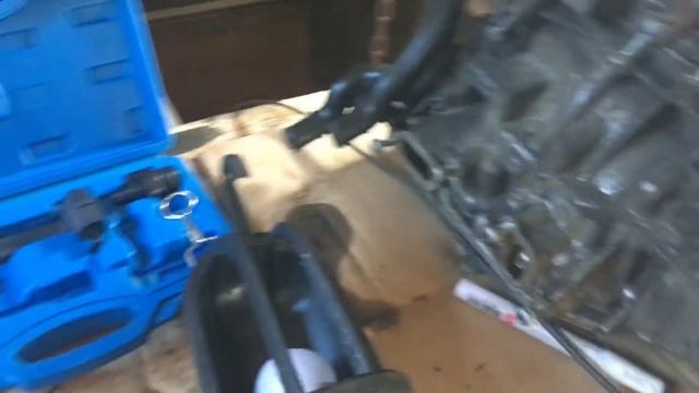 Ауди а6 с6 аллроад. Замена цепей ГРМ и МСК. Своими руками. Часть первая. смотреть онлайн