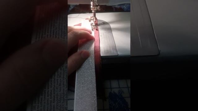 Как можно шить кожу и замшу без специальной лапки смотреть онлайн