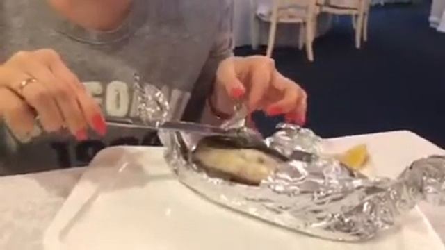 Блюдо от шеф-повара Палтус на облепиховых опилках смотреть онлайн