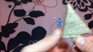 новогодние поделки - ёлочки магниты