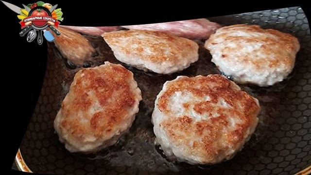 Что сделать с луком и нужны ли яйца в фарше: хитрости для нежных и сочных котлет! смотреть онлайн