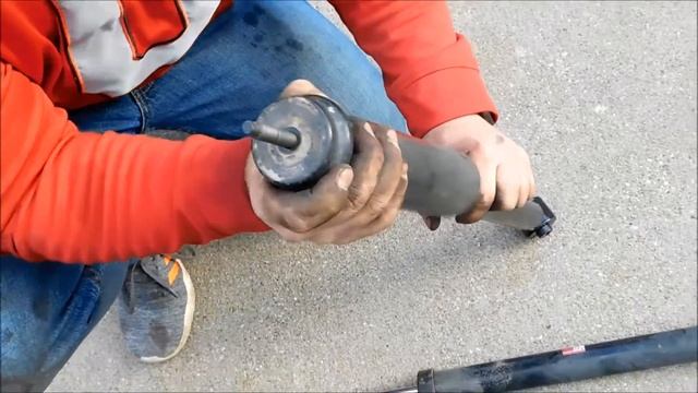 Kia Soul Rear Shock Install (quick and to the point) смотреть онлайн