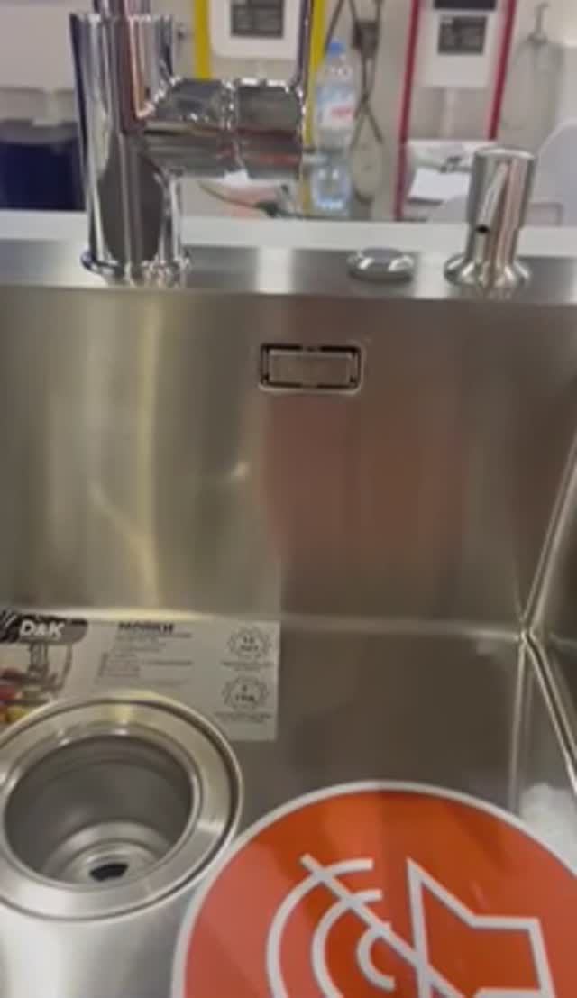 Неубиваемая мойка из нержавеющей стали немецкого бренда D&K цвет сатин смотреть онлайн