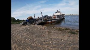 Самоходный паром СП-15. Выгрузка