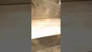 Лестница! Идеальный стык ламината и плитки!