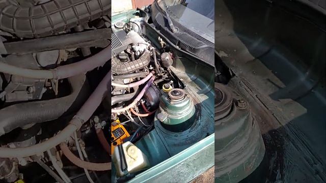 Промывка радиатора печки автомобиля "Славута" / Flushing the radiator of heater of "Slavuta" car