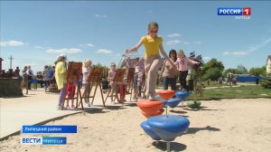 Детская площадка в Кузьминских Отвержках