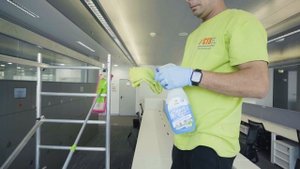 КЛИНИНГОВЫЕ УСЛУГИ. Уборка ОФИСА. Клининговая компания CTS. Moscow clean