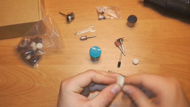 Обзор. Гравер с AliExpress за 1000 рублей. С доп. насадками.