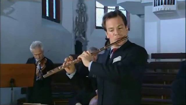 11 EMMANUEL PAHUD Minuet & Badinerie from Bach's Suite BWV 1067 смотреть онлайн