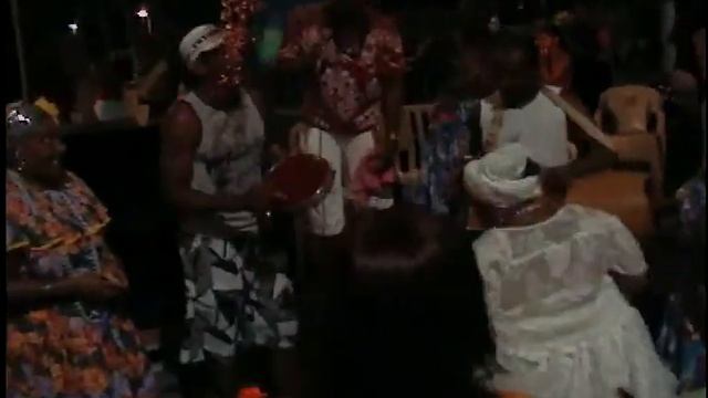 SAMBA DE RODA AS MATRIARCAS.AVI смотреть онлайн