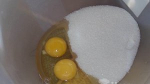 Манник с бананом и яблоком в мультиварке