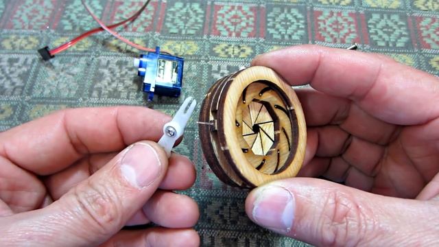 Arduino проекты:  ГЛАЗА ТЕРМИНАТОРА