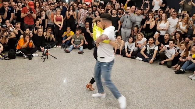 Daniel & Desire - Bachata sensual @Bachata Days 2k19 смотреть онлайн