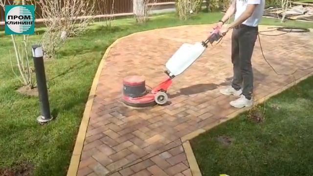 Профессиональная очистка тротуарной плитки, брусчатки смотреть онлайн