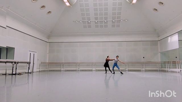 Pas de trois Swan Lake | Lara and Jimi Paraschiv| First rehearsal at Royal Opera House смотреть онлайн