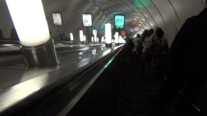 Спуск на станцию Адмиралтейская