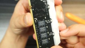 Как снять/разобрать радиатор любой памяти Kingston на примере HyperX RGB 16GB HX432C16FB3A/16
