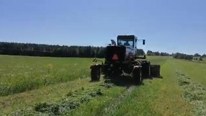 Косилка самоходная КС-100 "Гомсельмаш" на полях Архангельской области