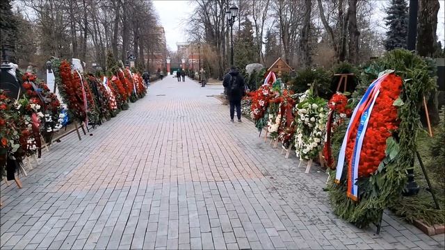 Могила Жириновского смотреть онлайн