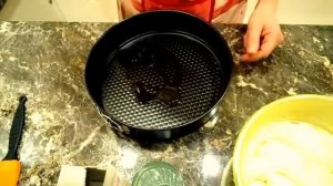 Банановый пирог. Банановый торт рецепт. Пирог с бананами в духовке. Пирог с бананами рецепт.