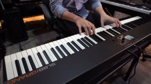 Studiologic SL88 Grand Review (Compare with Korg Grandstage) - PIANIST REVIEW
