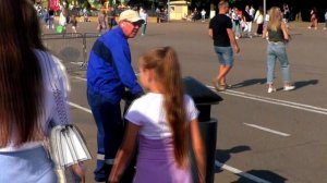 Дмитрий Стрешнев_Уличный певец