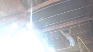 Как правильно утеплить кровлю? Утепление между стропилами.