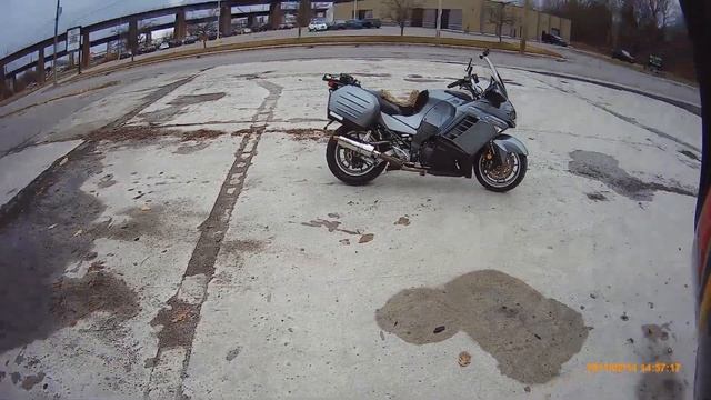 Тест авто колеса на Kawasaki GTR 1400 смотреть онлайн