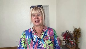 ПЬЮ ТАБЛЕТКИ ОТ ДЕПРЕССИИ / АРИНА БЕЛАЯ