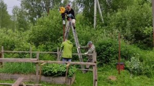 установка столбов для забора на даче
