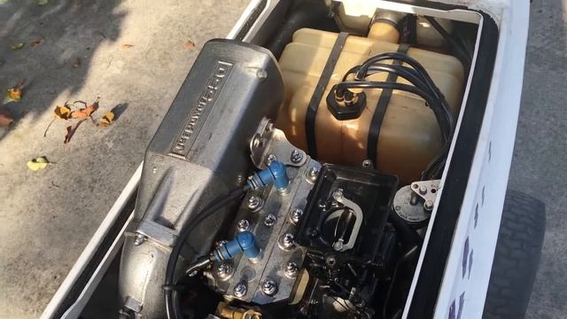 Kawasaki 550sx cold start and idle смотреть онлайн